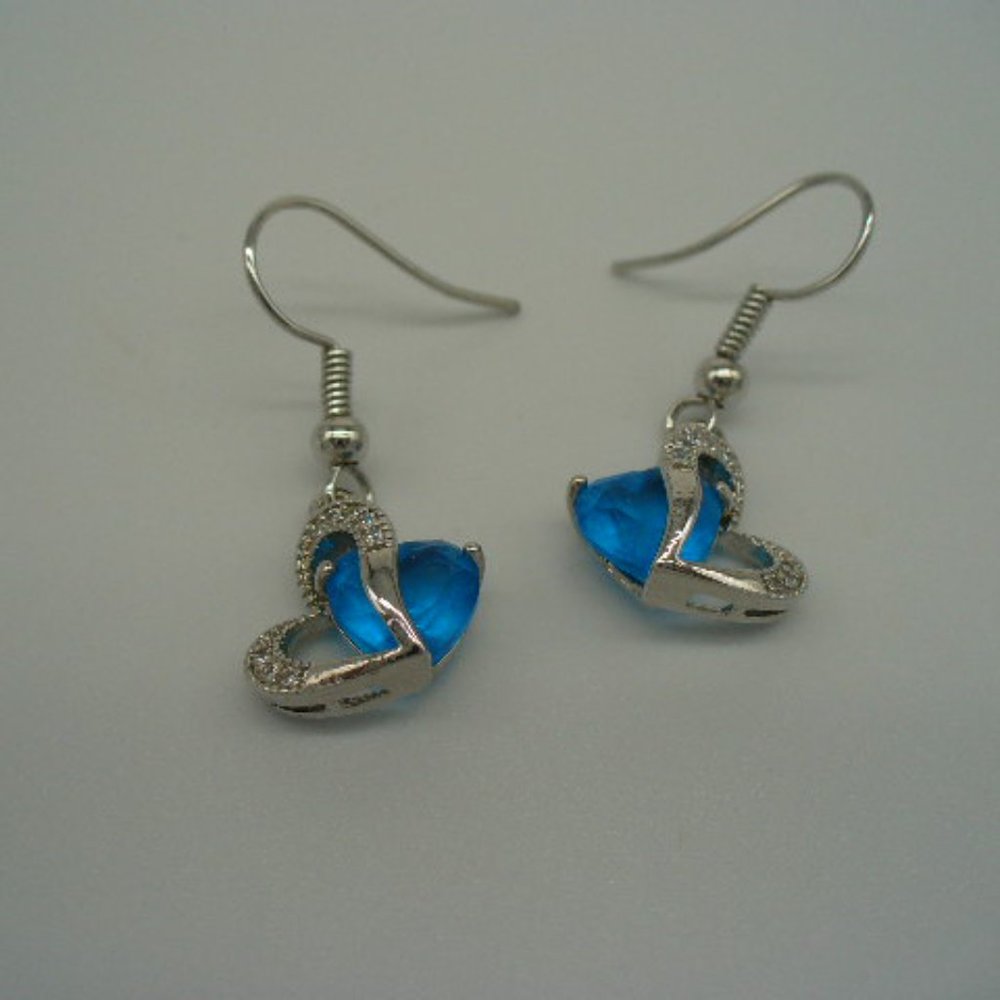 Aqua Heart Shaped Earrings & Pendant Set